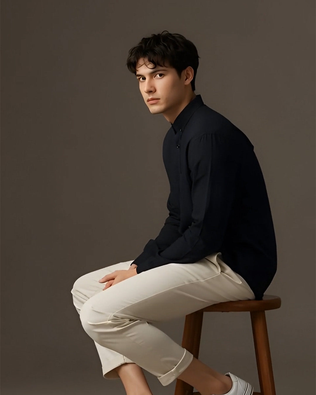 GO OXFORD SHIRT - BLACK (BUTTON DOWN)