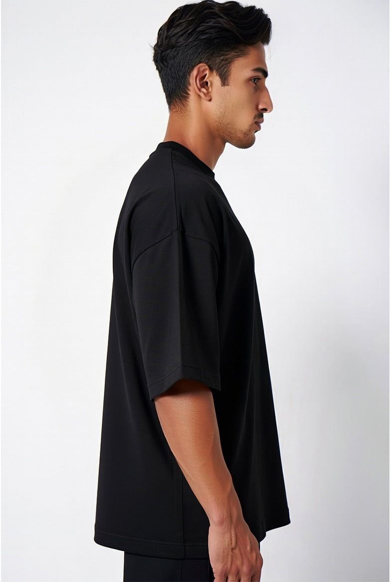 T SHIRT OVERSIZED FIT ART IN SILENCE